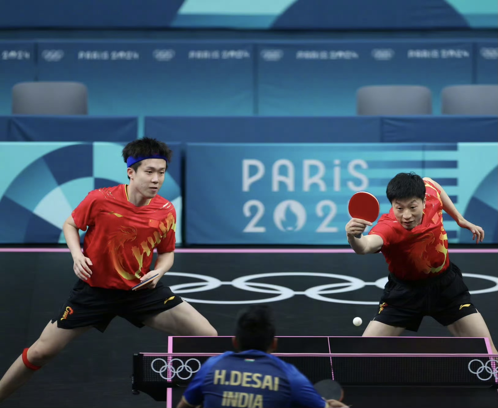 华体会登陆-包含马来西亚队鏖战印度队，安赛龙统治全场的词条