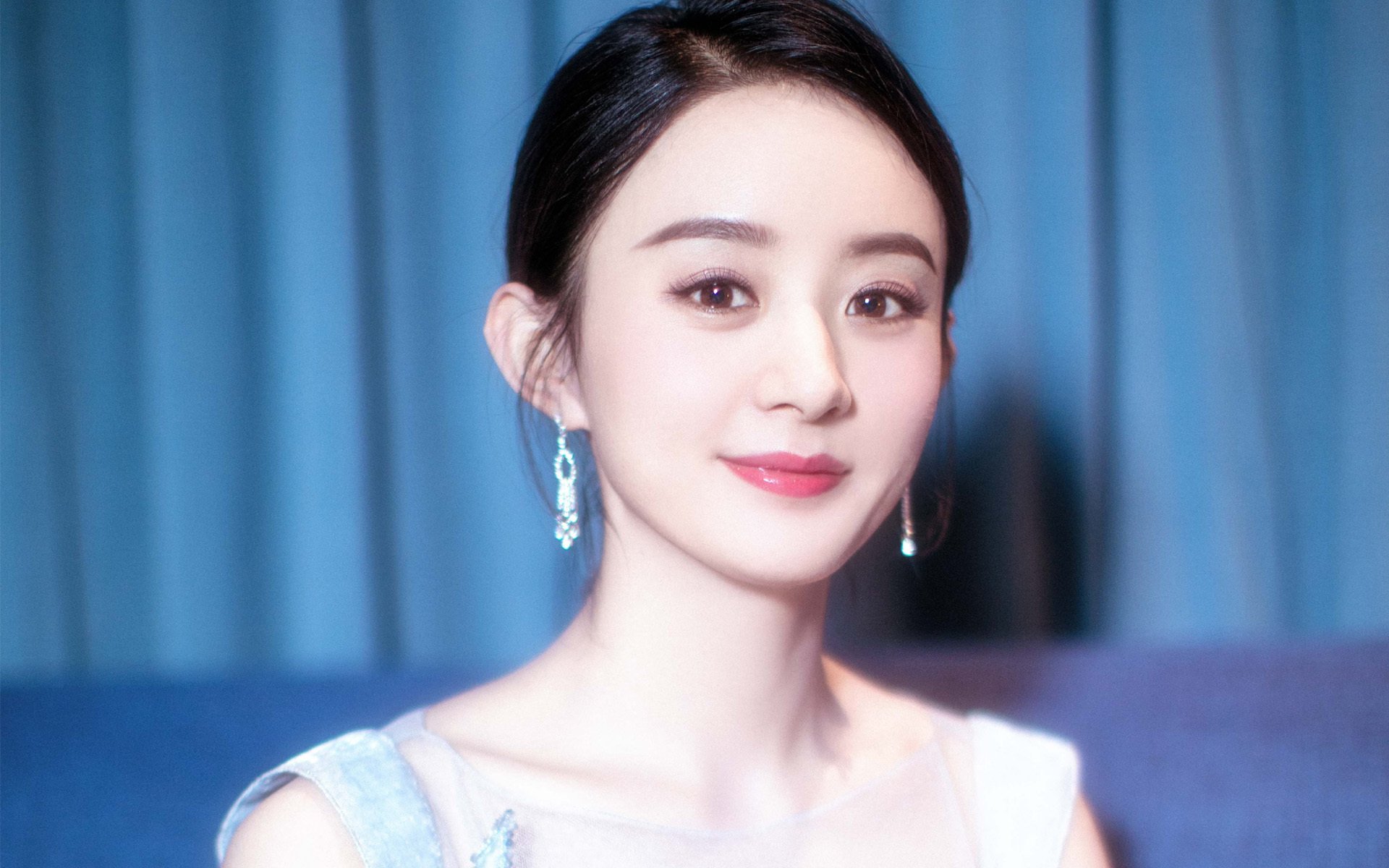 华体会官网-跨越战火与文明，范戴克如何在中东与西方球迷心中重启足球的对话